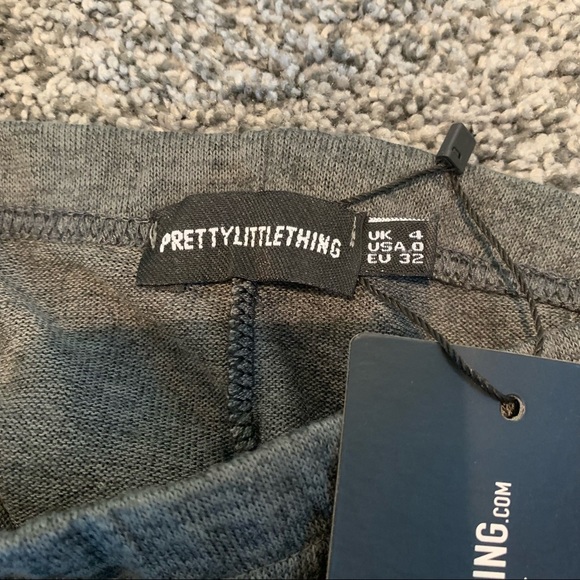 PrettyLittleThing Charcoal Cycling Shorts 0 - Picture 5 of 7